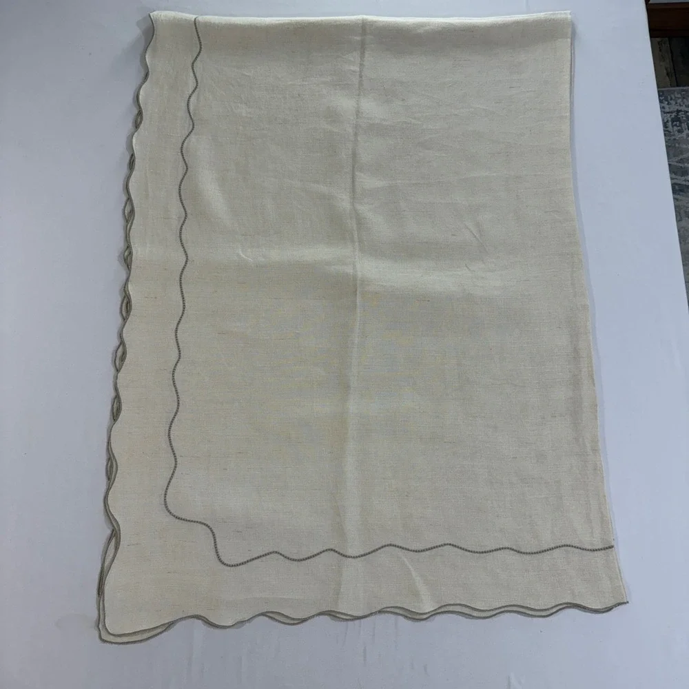 Vintage Linen Tablecloth Scalloped Edge Oatmeal Rectangular 56x74 Taupe Trim